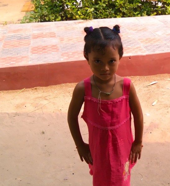 ラカイン族の子どもたち(写真4)